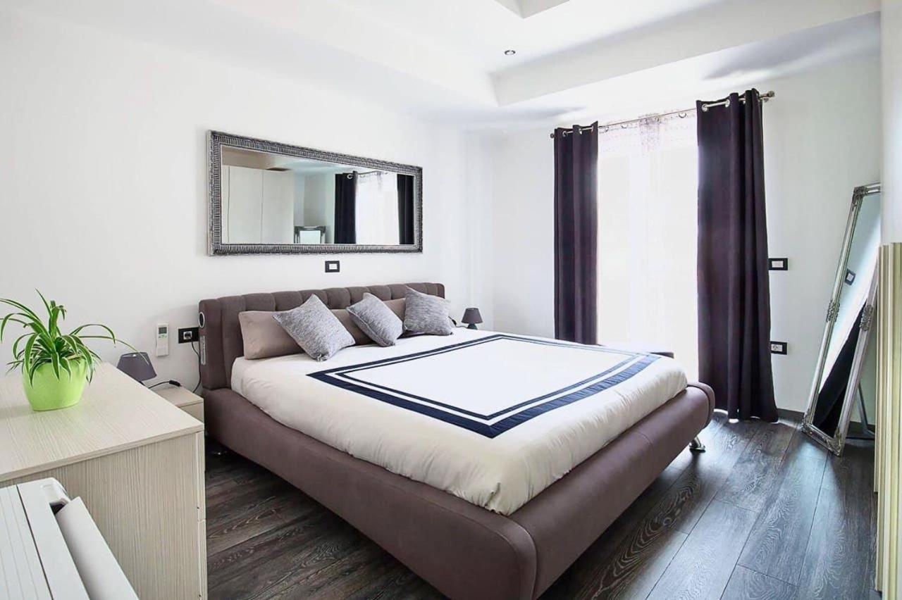 Apartments Villa Sofia Crveni Vrh Eksteriør bilde